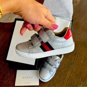 Gucci Silver Sneakers with Velcro Straps for toddler